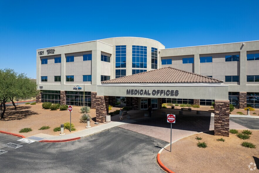 More Photos Of 1521 E Tangerine Rd, Oro Valley Medical For Lease