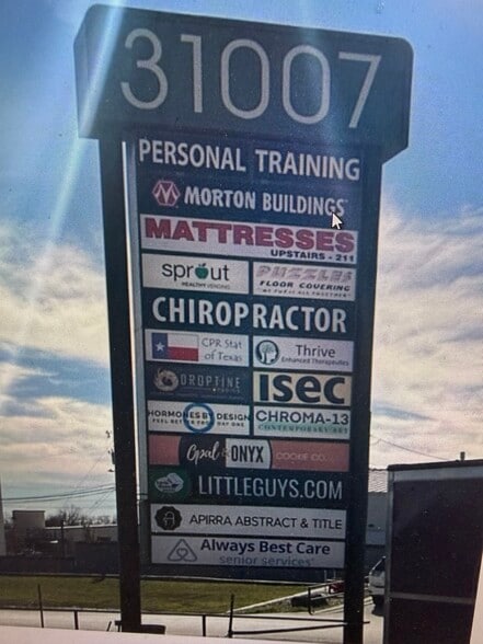 More Photos Of 31007-a W IH-10, Boerne Unknown For Lease