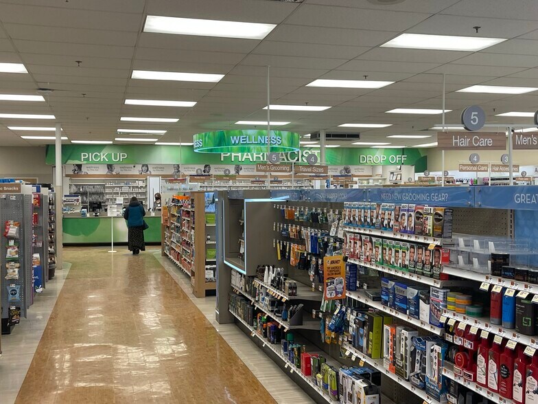 More Photos Of 12 N Main St, Randolph Drugstore For Lease