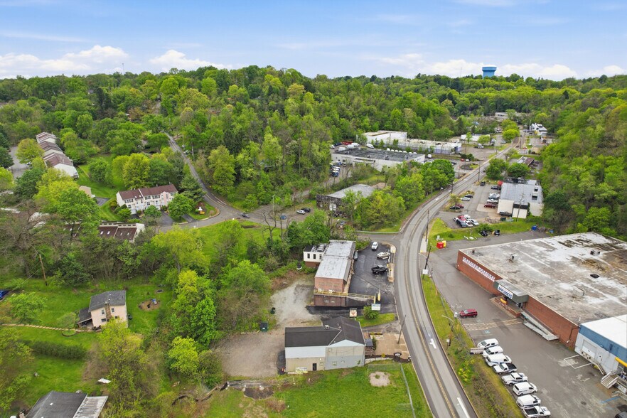 More Photos Of 508 Rodi Rd, Pittsburgh Flex For Sale