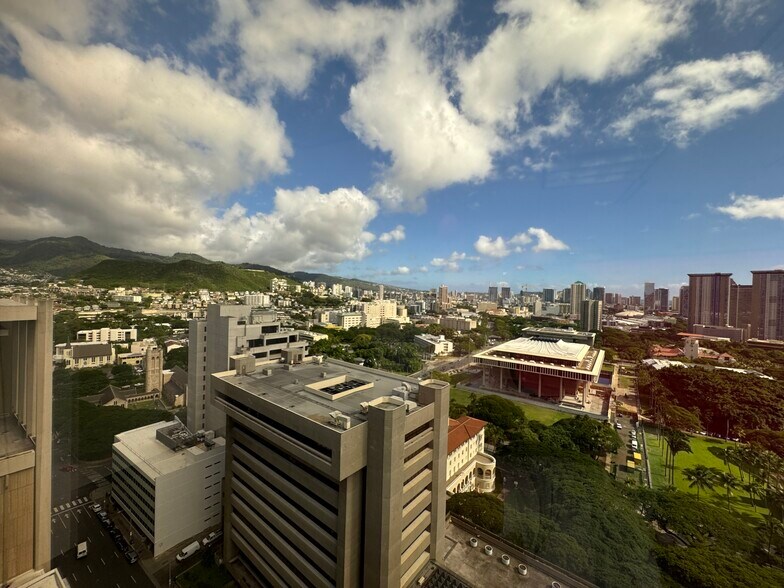 More Photos Of 1100 Alakea St, Honolulu Office For Lease
