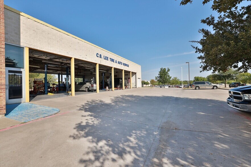 More Photos Of 2650 W I-20, Grand Prairie Unknown For Lease