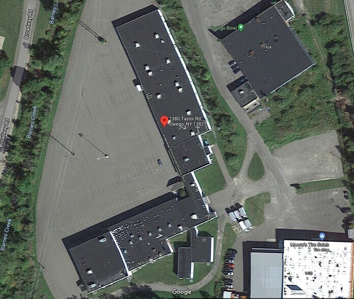 More Photos Of 1380 Taylor Rd, Owego Distribution For Sale