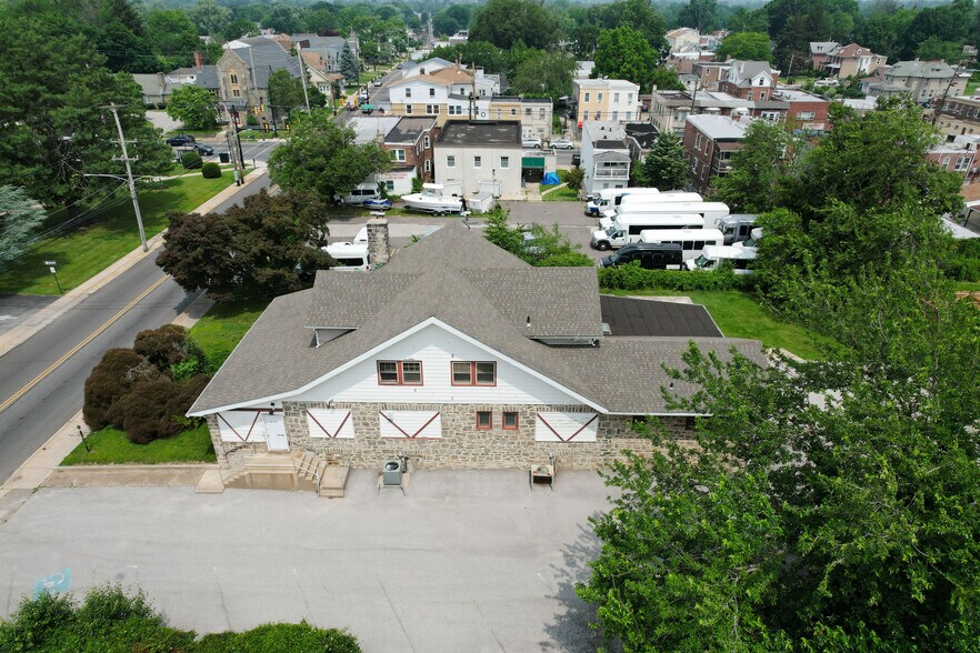 More Photos Of 115 Clifton Ave, Collingdale Specialty For Sale