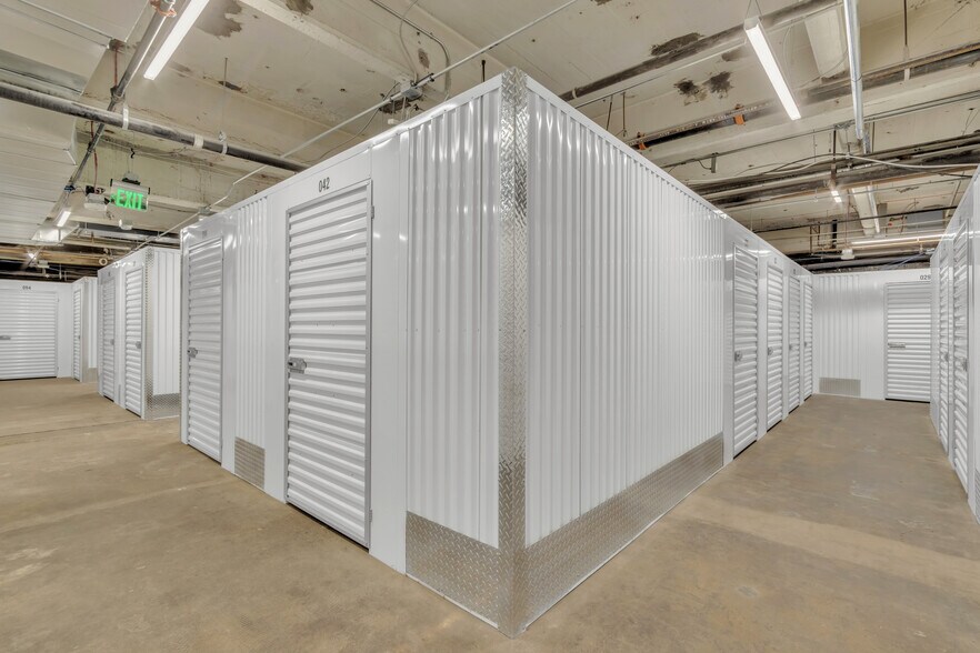 More Photos Of 112 N Central Ave, Phoenix Coworking Space