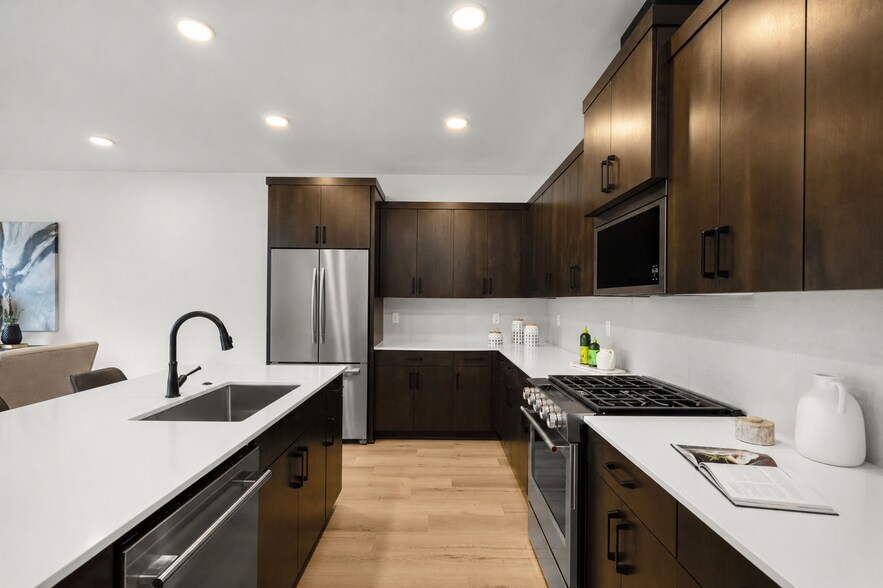 More Photos Of , Oregon City Specialty For Sale