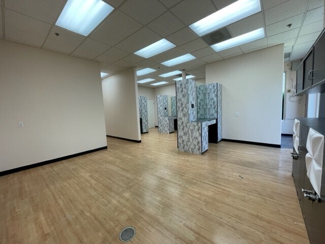 More Photos Of 3344 N Texas St, Fairfield Unknown For Lease