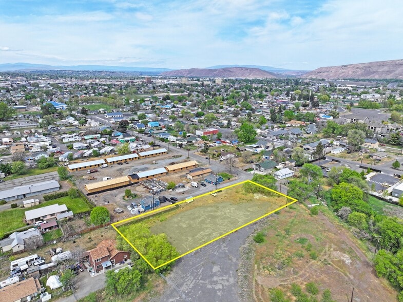 Primary Photo Of 1410 Alder St, Yakima Land For Sale