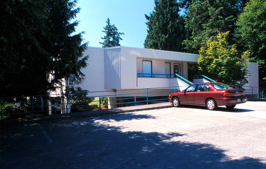 More Photos Of 1515 N 200th St, Seattle Medical For Lease