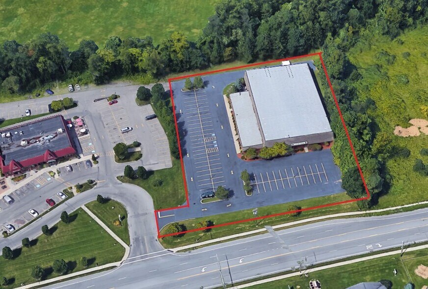 More Photos Of 2051 Fairport Nine Mile Point Rd, Penfield Freestanding For Lease