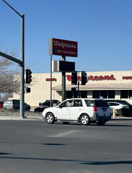 More Photos Of 15480 Main St, Hesperia Drugstore For Sale