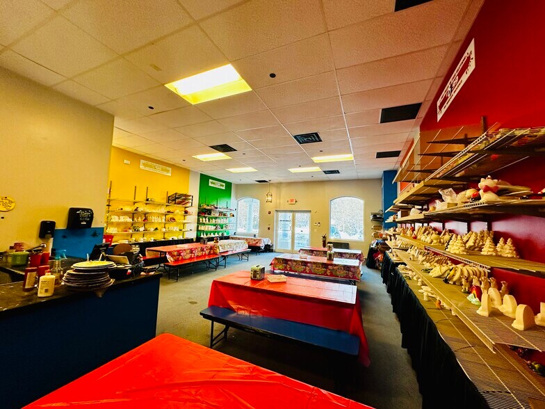 More Photos Of 61 Commerce Way, Plymouth Storefront Retail Office For Lease