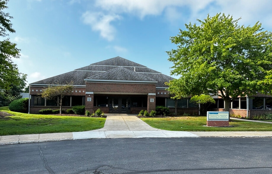 More Photos Of 230-270 E Day Rd, Mishawaka Medical For Lease