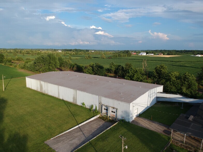 More Photos Of 501 E Weller St, Ansonia Warehouse For Sale