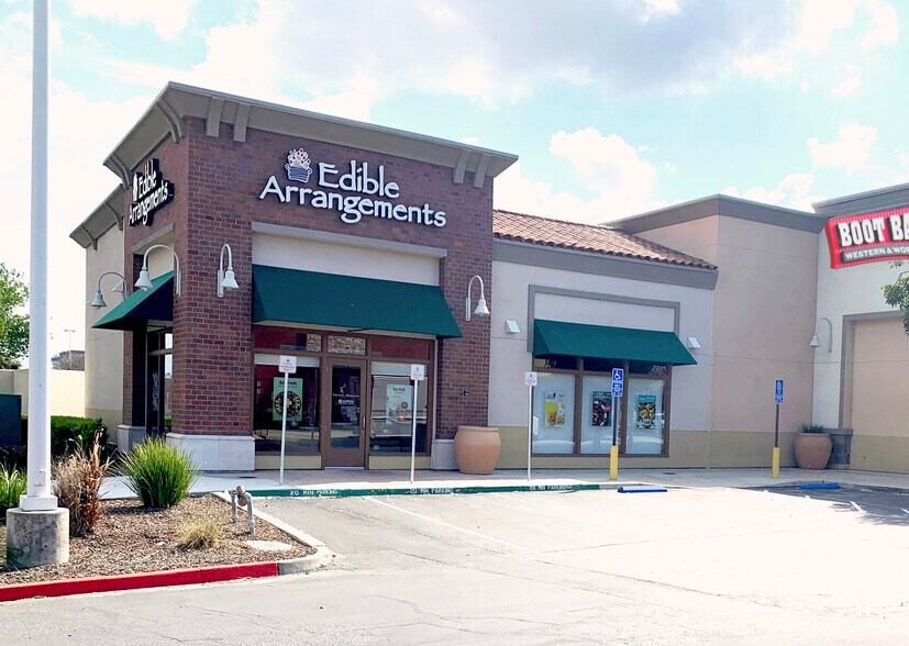 More Photos Of 4016-4022 S Mooney Blvd, Visalia Freestanding For Sale