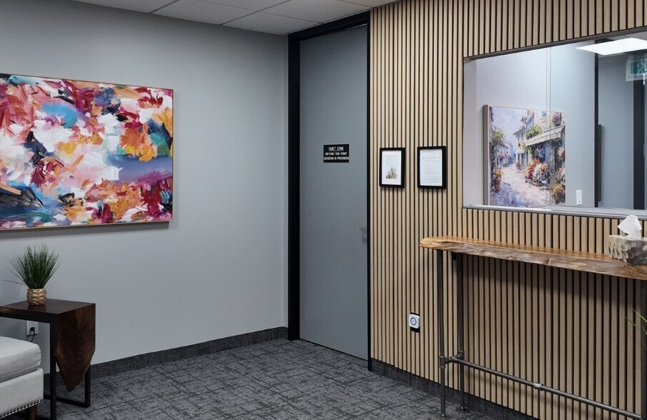 More Photos Of 3190 Harvester Rd, Burlington Office For Sale