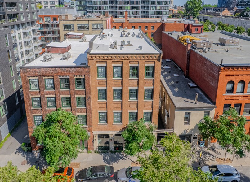 More Photos Of 754-762 Rue Saint-Paul O, Montréal Apartments For Lease
