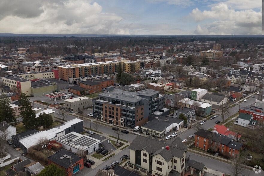 More Photos Of 78 Church St, Saratoga Springs Apartments For Sale