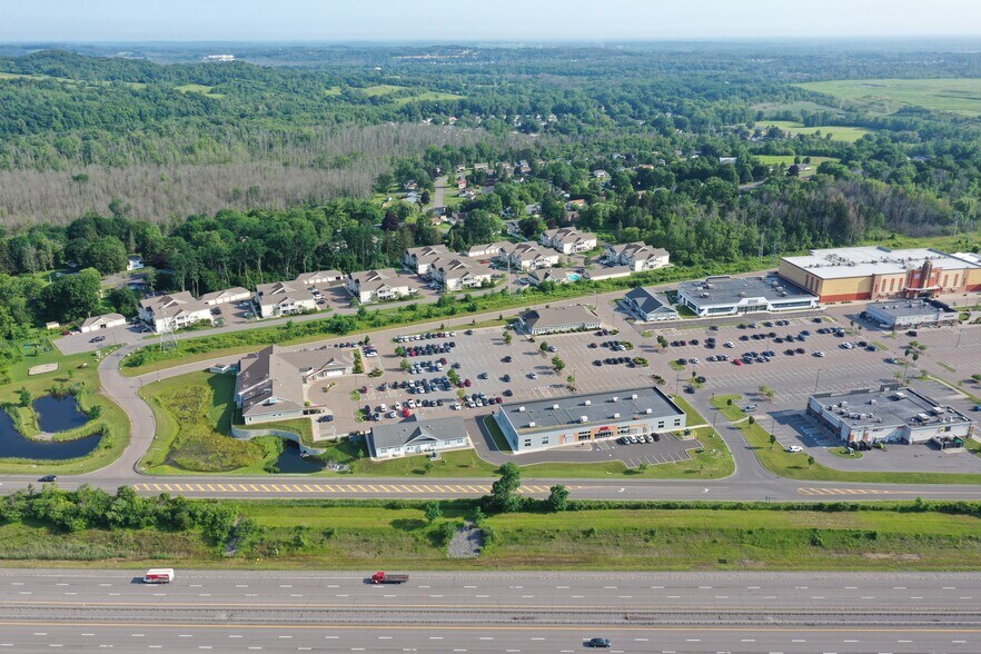 More Photos Of 120 Township Blvd, Camillus Unknown For Lease