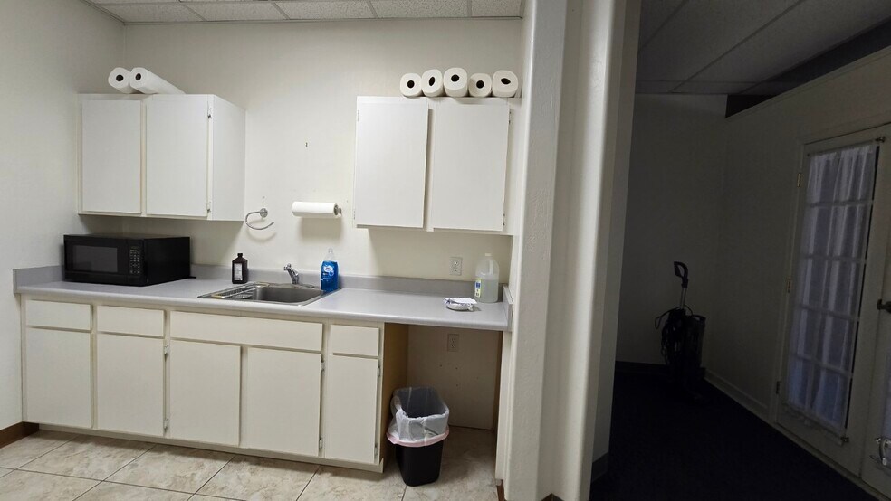 More Photos Of 710-730 N Montezuma St, Prescott Office For Lease