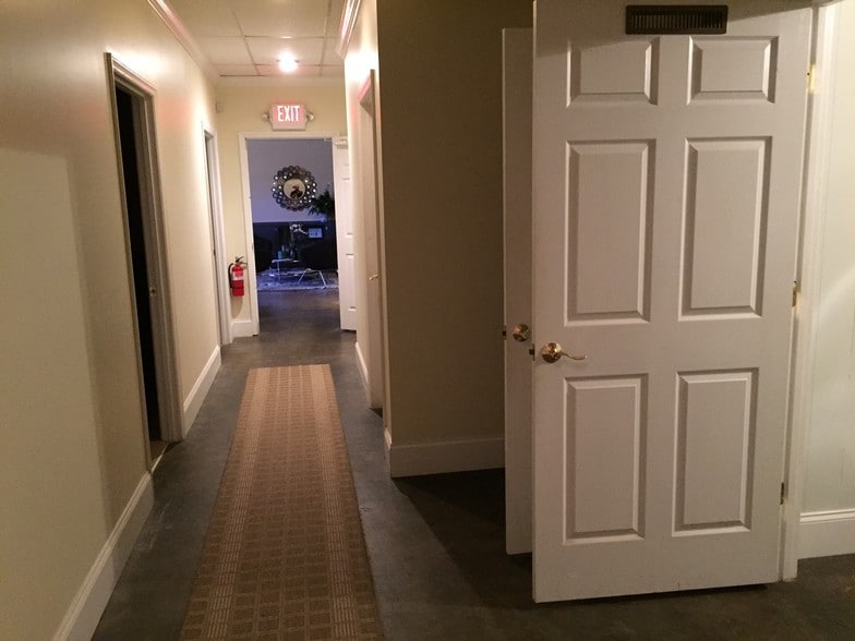More Photos Of 1707 N Post Rd, Shelby Office For Sale