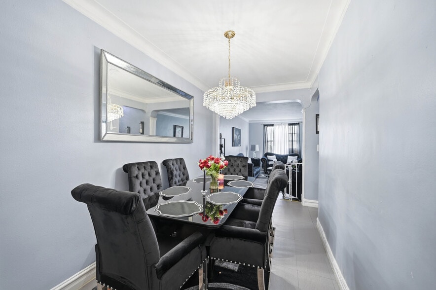 More Photos Of 2310 Creston Ave, Bronx Apartments For Sale