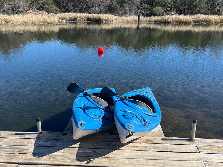 More Photos Of 318 Clear Creek Dr, Burnet Specialty For Sale