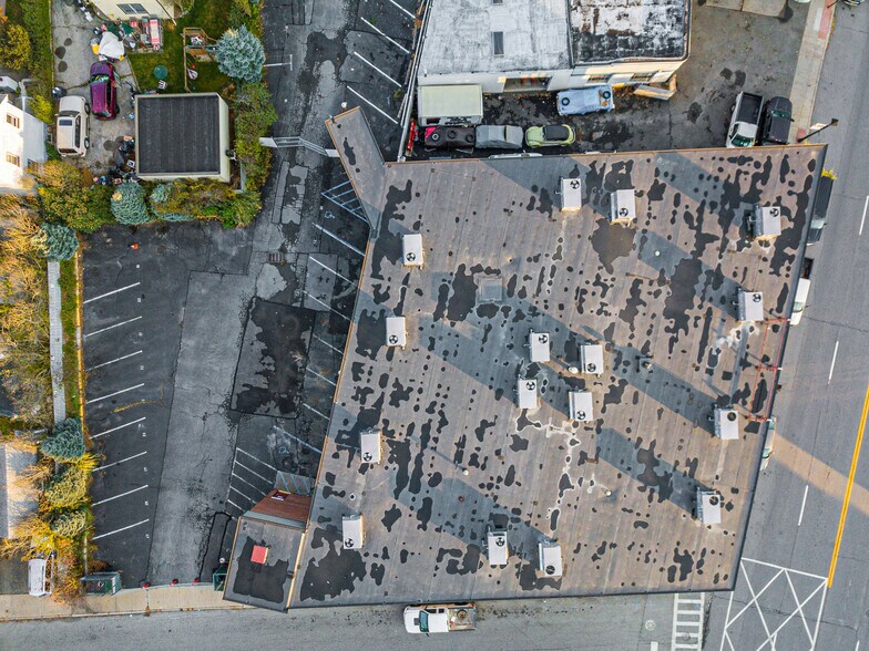 More Photos Of 81-83 E Main St, Elmsford Storefront Retail Office For Lease