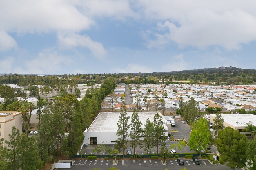 More Photos Of 23456 South Pointe Dr, Laguna Hills Warehouse For Lease