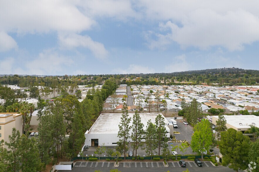 More Photos Of 23456 South Pointe Dr, Laguna Hills Warehouse For Lease