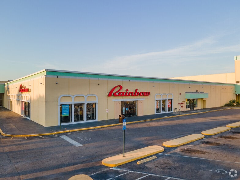 More Photos Of 5002 Norwood Ave, Jacksonville General Retail For Lease