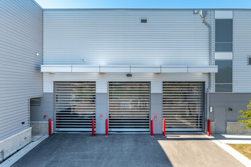 More Photos Of 529 Boughton rd, Bolingbrook General Retail For Lease