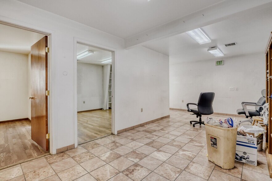 More Photos Of 8681 Rosemary St, Commerce City Warehouse For Sale