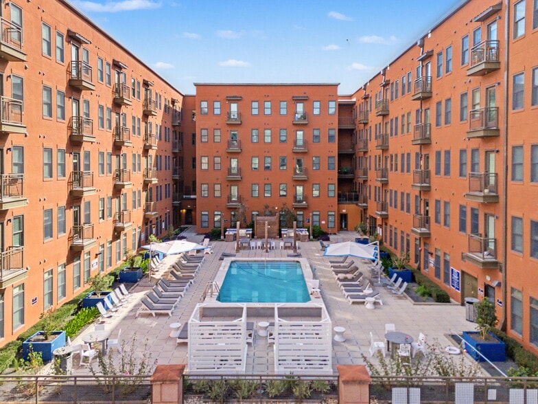 More Photos Of 630 Indian St, Savannah Apartments For Lease