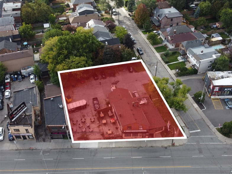 Primary Photo Of 3513 Dundas St, Toronto Restaurant For Sale