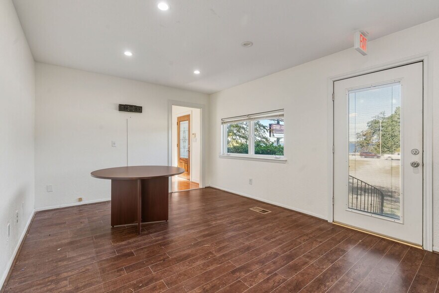More Photos Of 12159 FM 1097 Rd W, Willis Office For Sale
