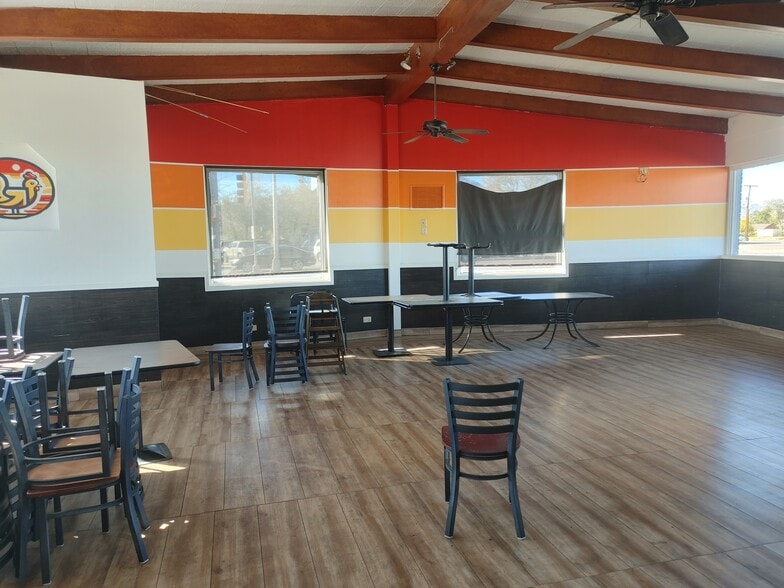 Primary Photo Of 400 California St, Socorro Restaurant For Lease