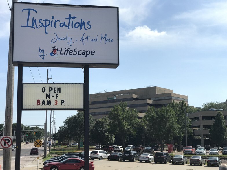 More Photos Of 1103 S Cliff Ave, Sioux Falls General Retail For Lease