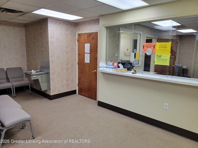 More Photos Of 108 W Higham St, Saint Johns Medical For Sale