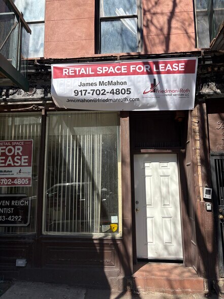 Primary Photo Of 224 Court St, Brooklyn Storefront Retail Residential For Lease