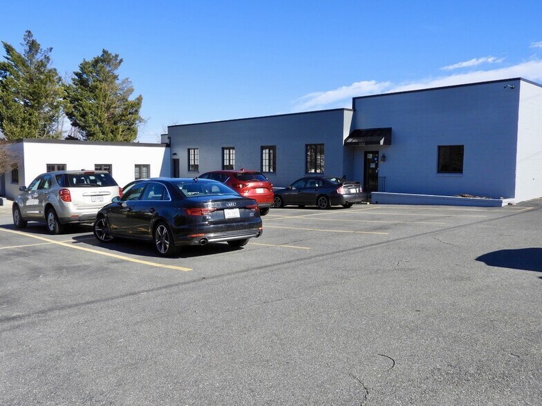 Primary Photo Of 1222-1226 Harris St, Charlottesville Office For Lease