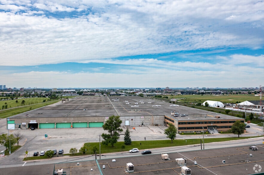 More Photos Of 40 Carl Hall Rd, Toronto Warehouse For Lease