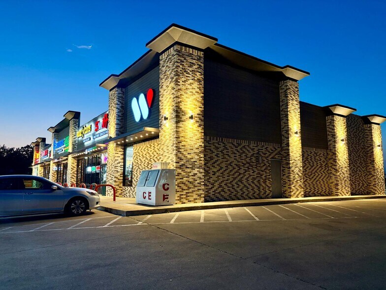 Primary Photo Of 2033 E Military Pky, Mesquite Unknown For Lease