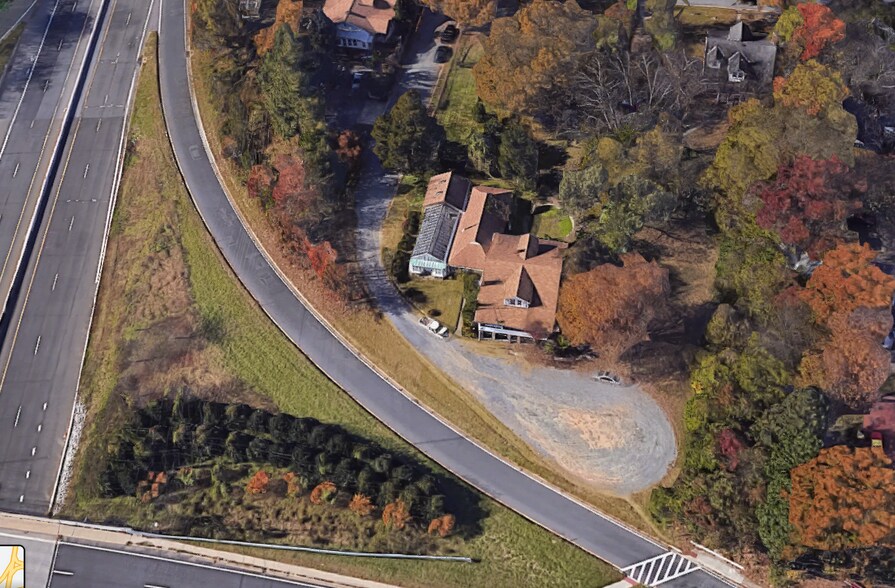 More Photos Of 9066 Baltimore Ave, College Park Storefront Retail Residential For Lease