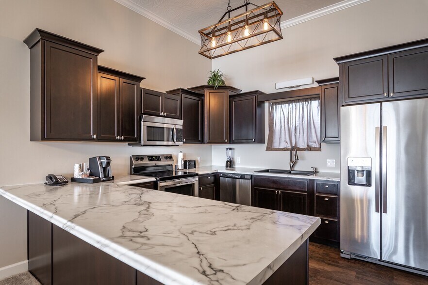 More Photos Of 4125 State Highway 86, Ridgedale General Retail For Sale