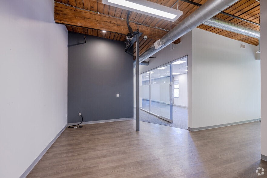 More Photos Of 1 Cedar St, Providence Unknown For Lease