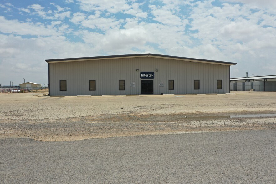 More Photos Of 5718 N County Road 1287, Midland Warehouse For Lease