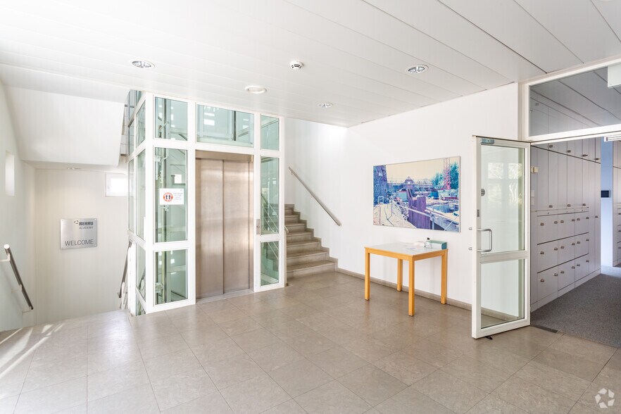 More Photos Of Walford, Walford Office For Sale