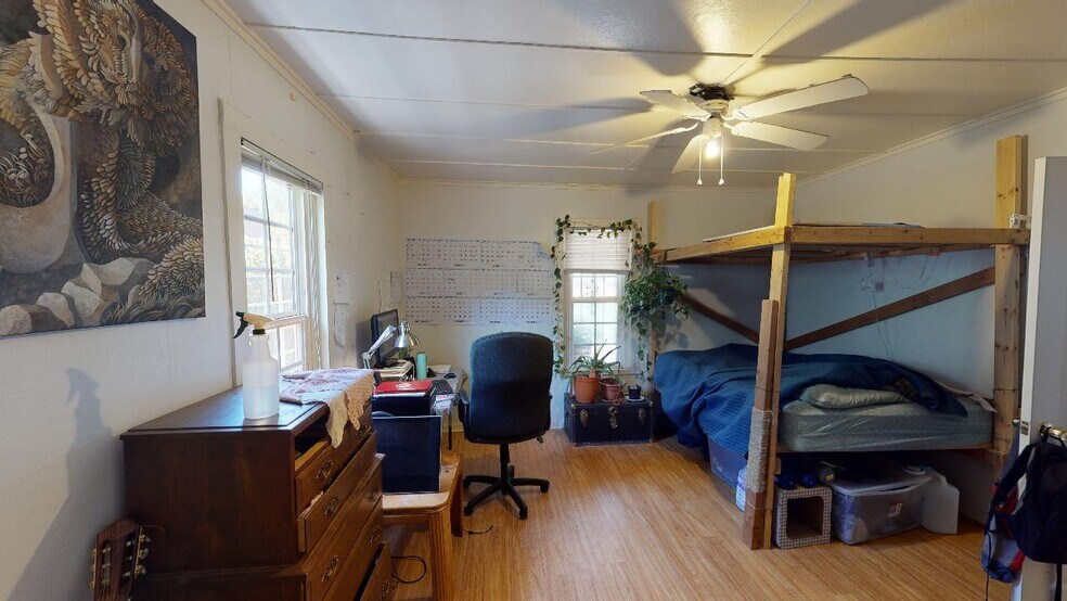 More Photos Of 220 Princeton Dr, Albuquerque Apartments For Sale