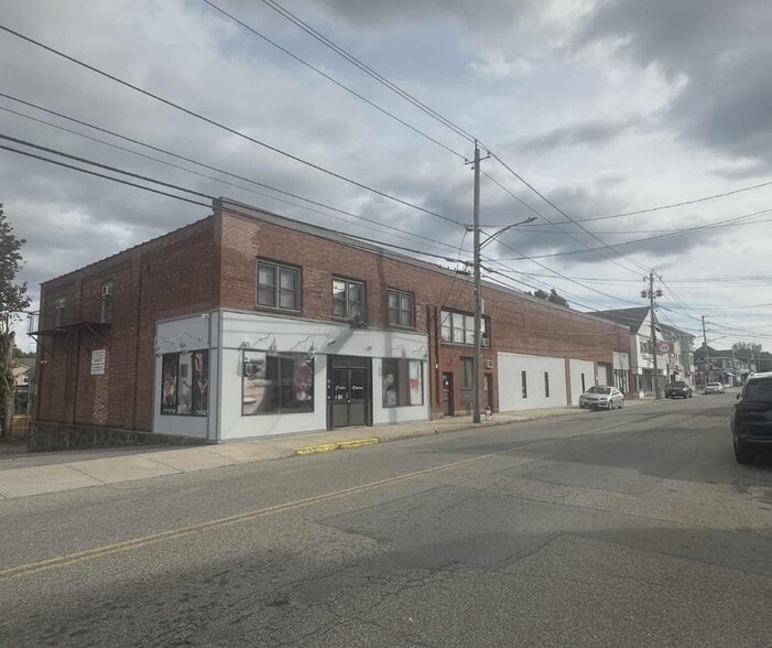 More Photos Of 829 Robeson St, Fall River Storefront Retail Office For Sale